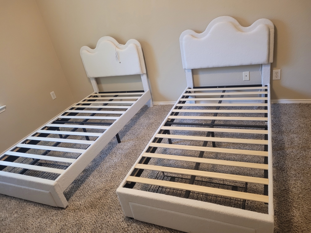 furniture delivery, furniture assembly, & junk removal completed across the Dallas–Fort Worth metroplex